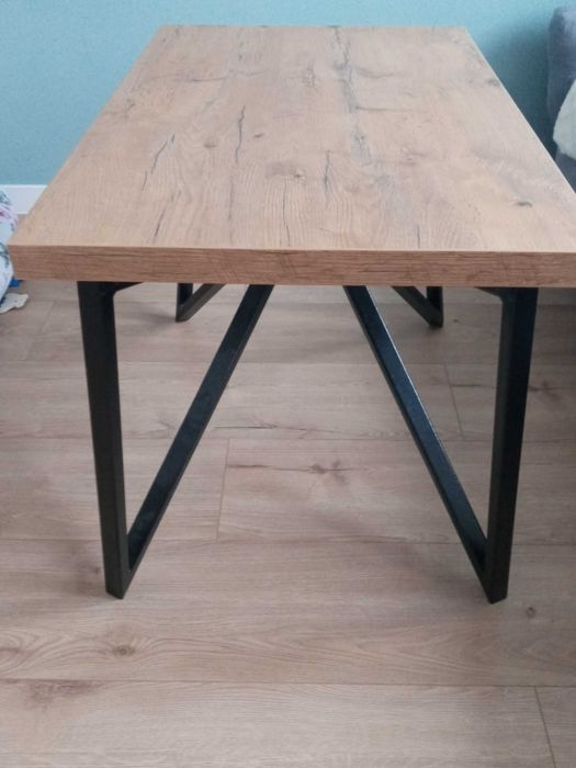 Stolik kawowy ręcznie wykonany metalowy