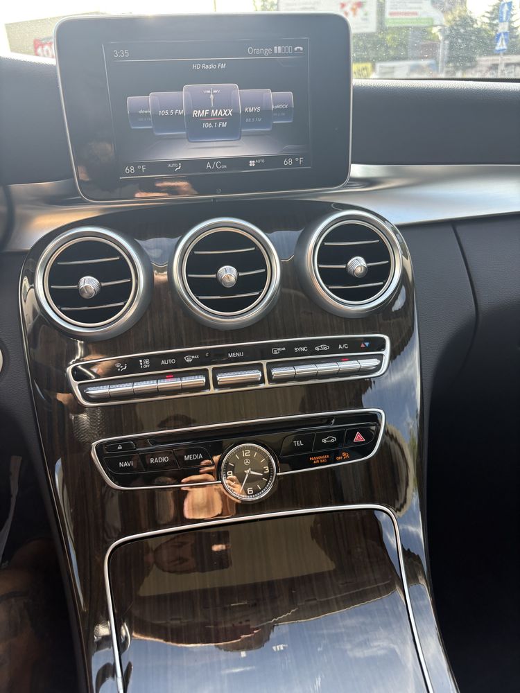 Mercedes C300 Sedan 2016 • Biały • Stan Bardzo Dobry • Zadbany