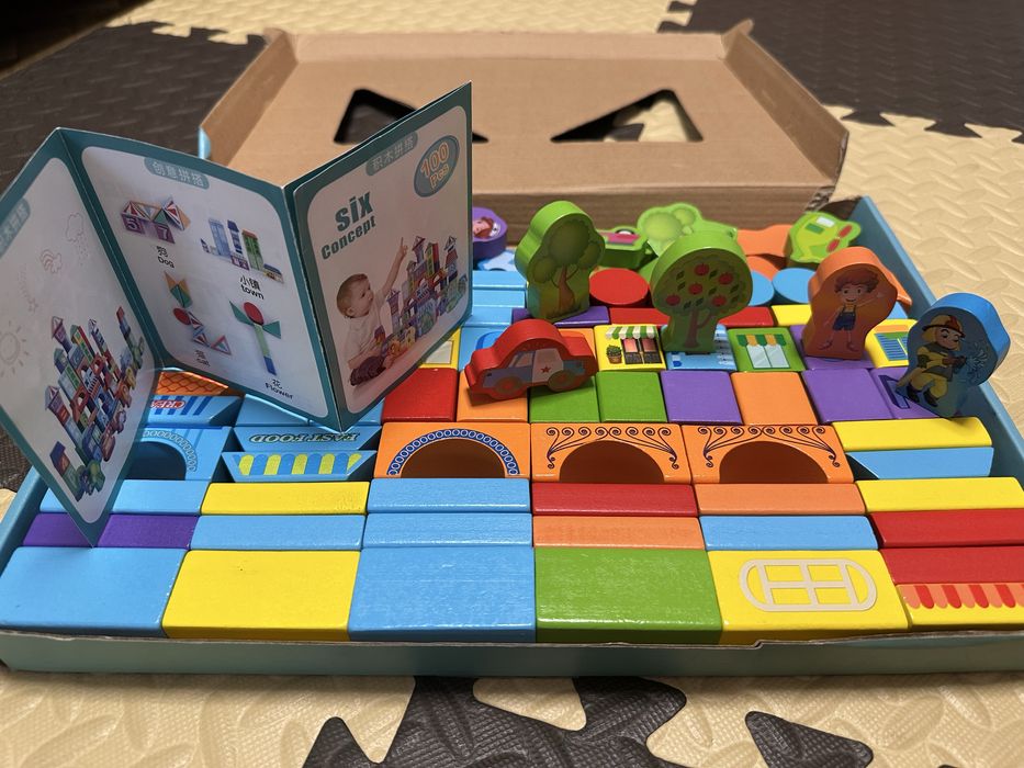 Конструктор деревяний блоки urban traffic blocks 100шт 36+