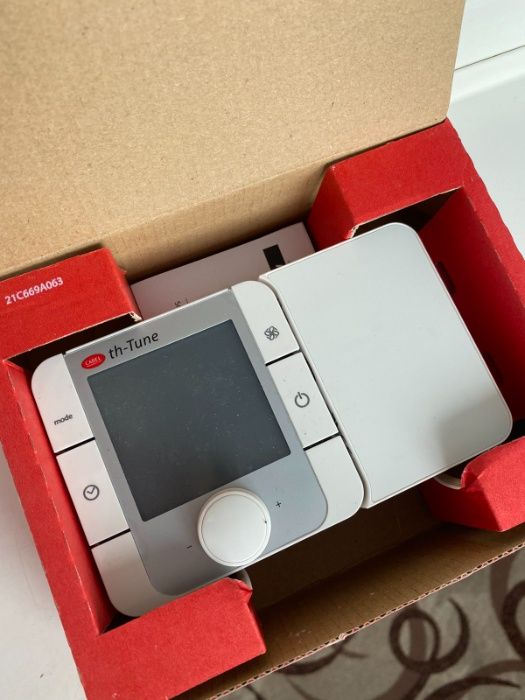 Пульт управління Carel