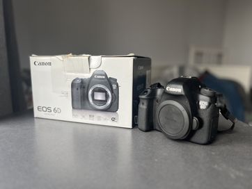 Aparat Canon EOS 6D Lustrzanka Pełnoklatkowa (nie Mark II)