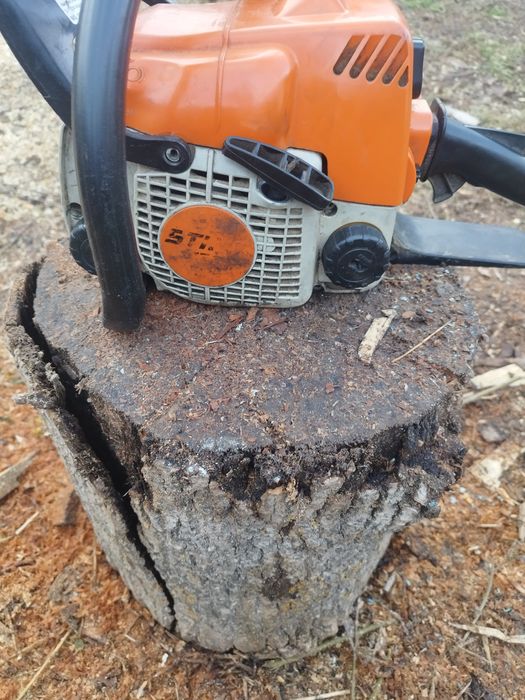 Продам бензопилу штіль 180