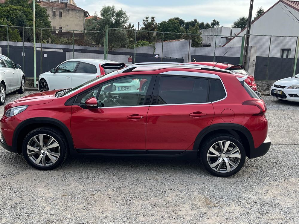 Peugeot 2008 1.2 thp gtline