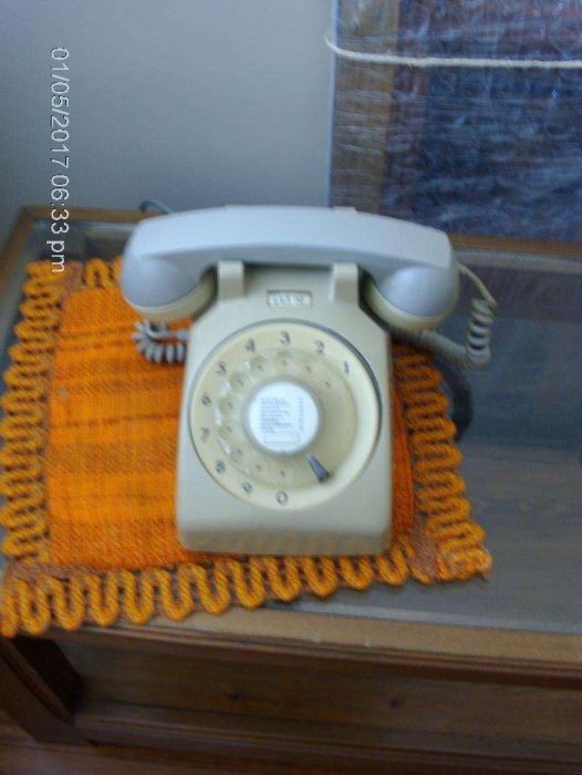 Telefone antigo