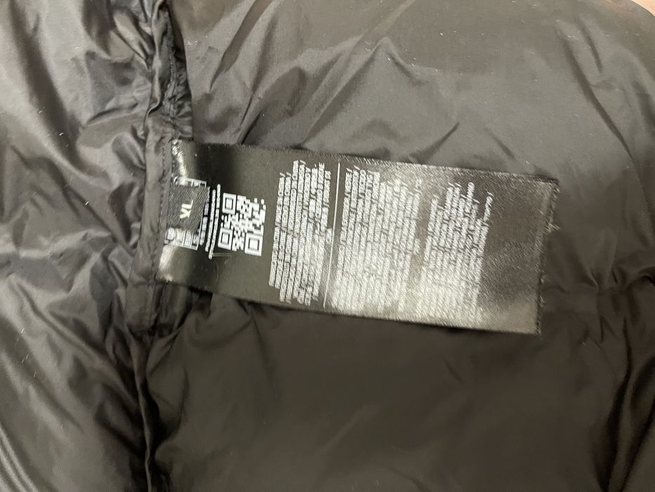 Куртка guess в ідеальному стані розмір хл