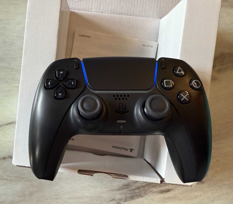 Pad PS5 DualSense BLACK/ Czarny