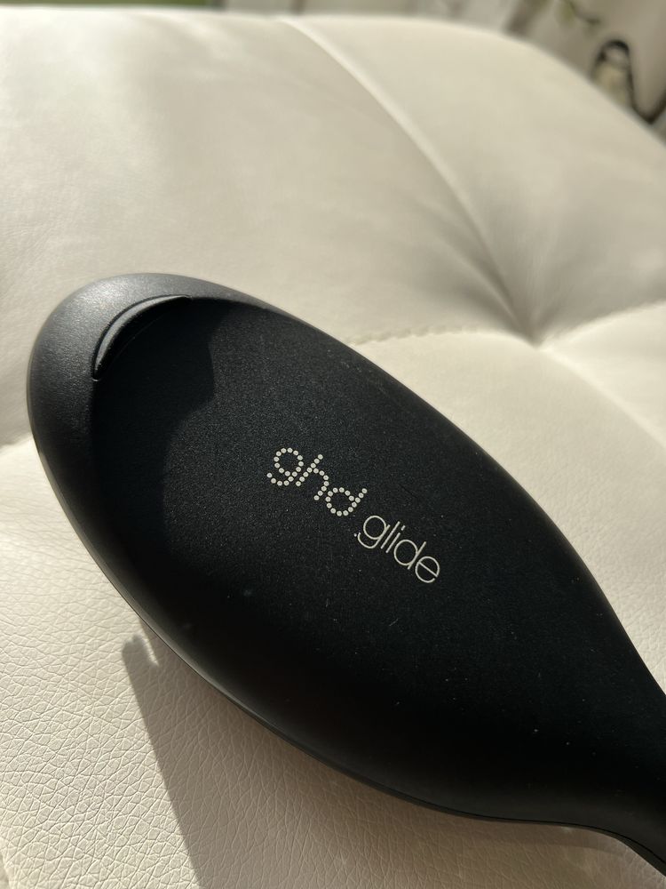 GHD Glide Professional Hot Brush