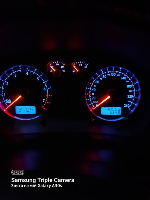 Vokksvagen Bora 1,6 16v 105 к.с.
