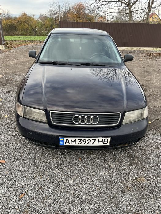 Продам ауді  на свої роки в гарному стані