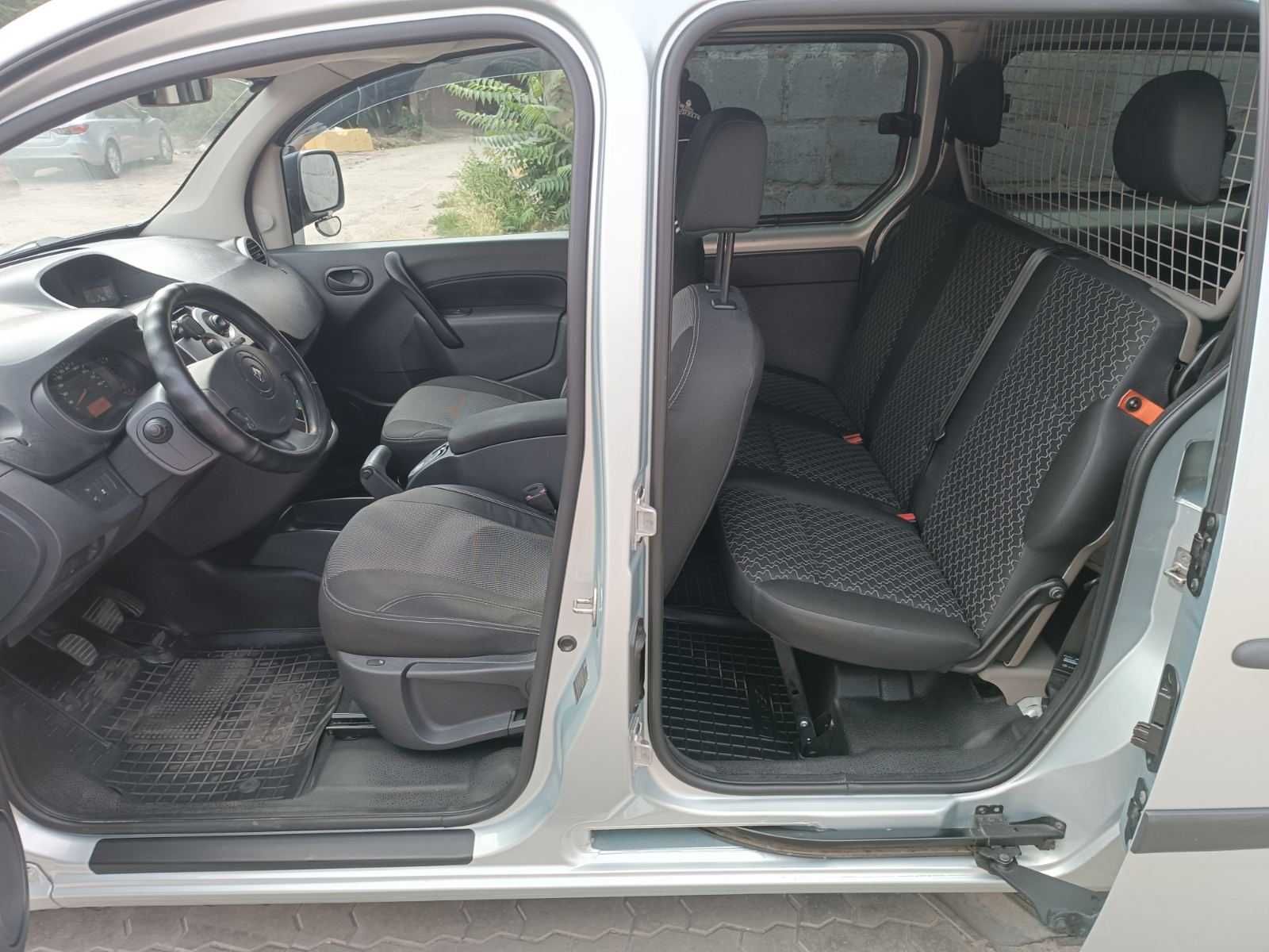 продам Renault Kangoo II    2012года