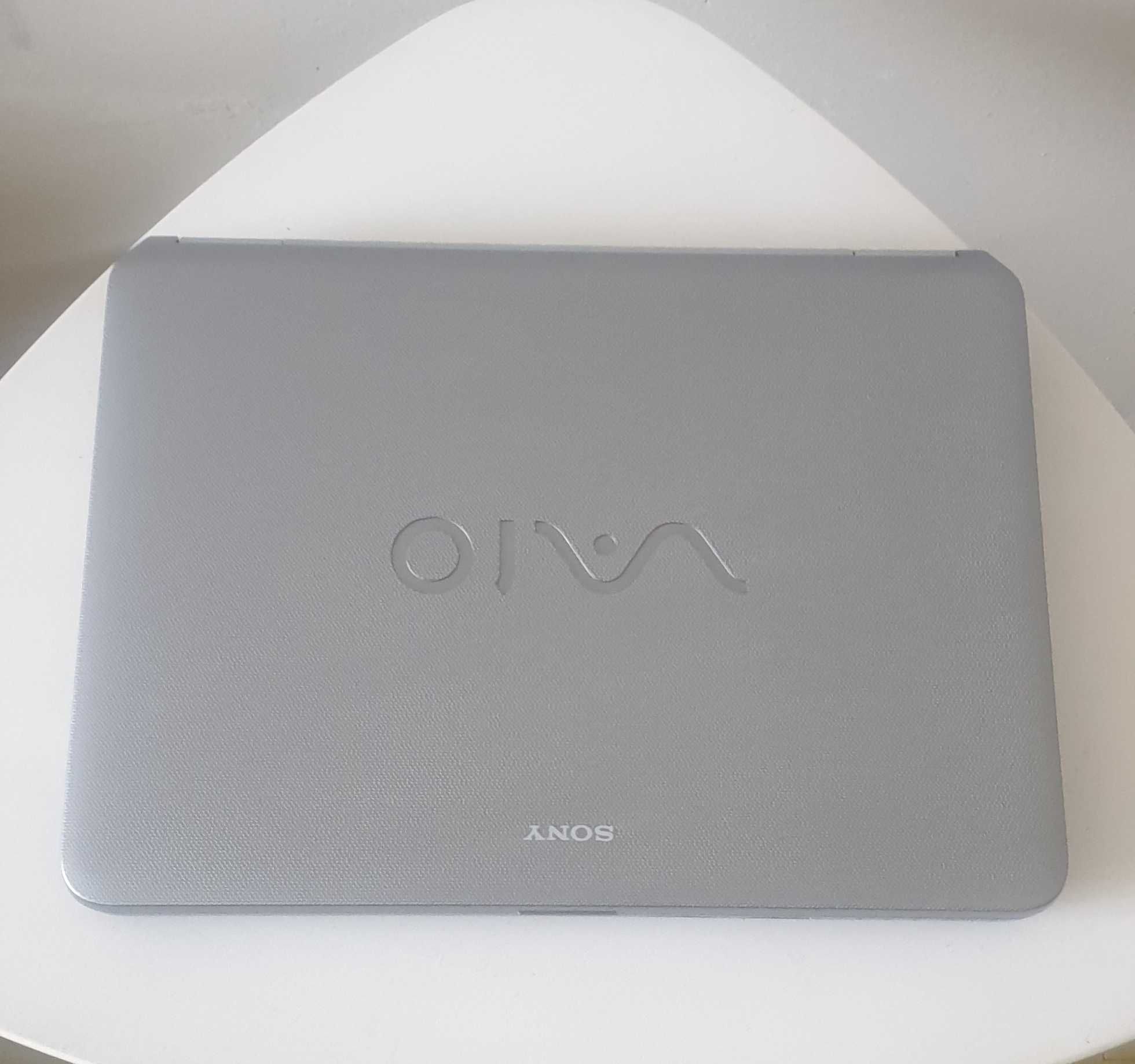 Sony VAIO VGN-NR21S 15,4 .