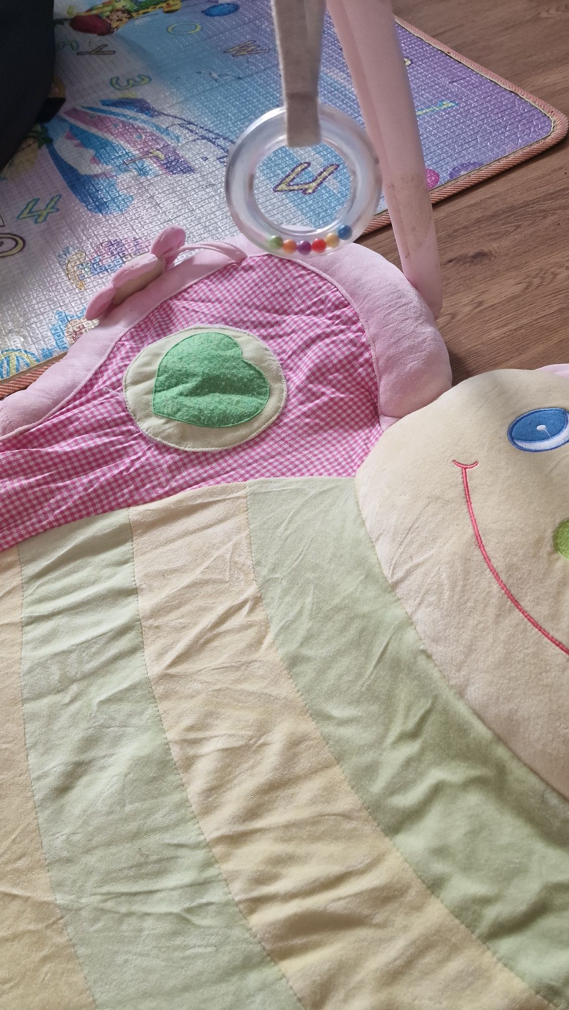 Ginasio de atividades para bebés