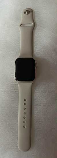 Apple watch SE 40mm cellular -beżowy