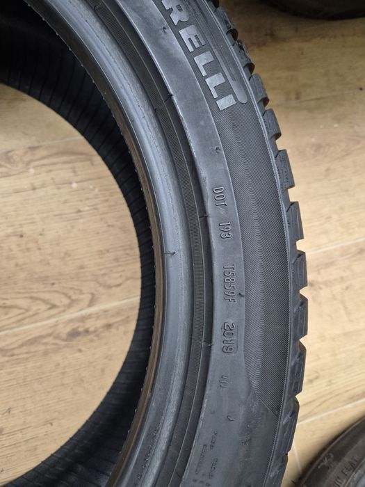 275/40r20  106v 19r  7mm Rsc Pirelli Winter Sottozero 3 Rft Run flat