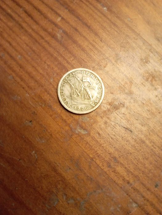 Moedas 2$50 Escudos anos 1976 a 1981