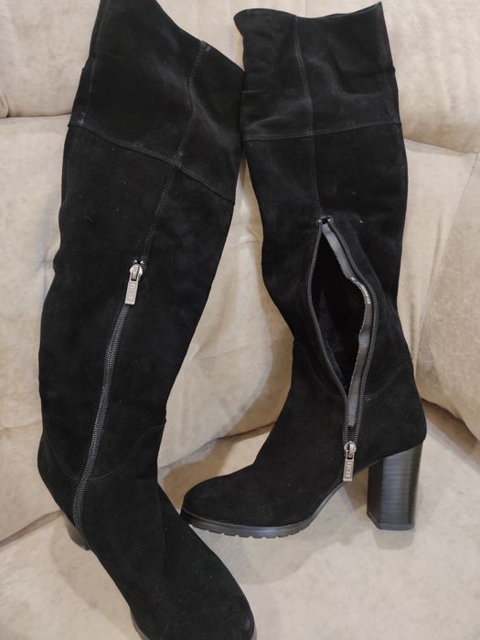 Шкіряні сапоги для осені та замшеві для зими