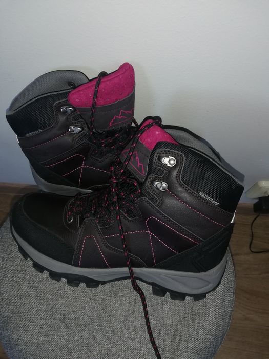 Sprzedam buty damskie