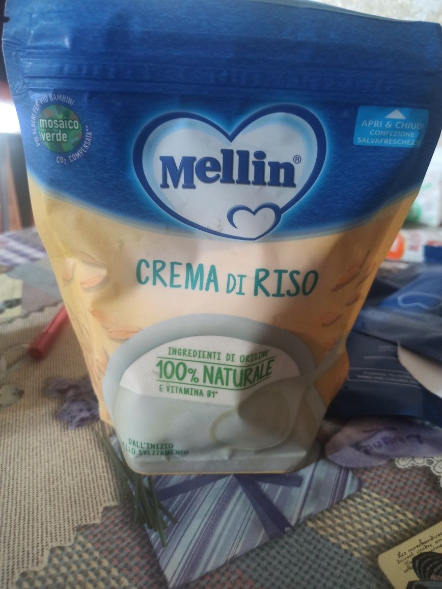 Продам безмолочную  кашу Mellin