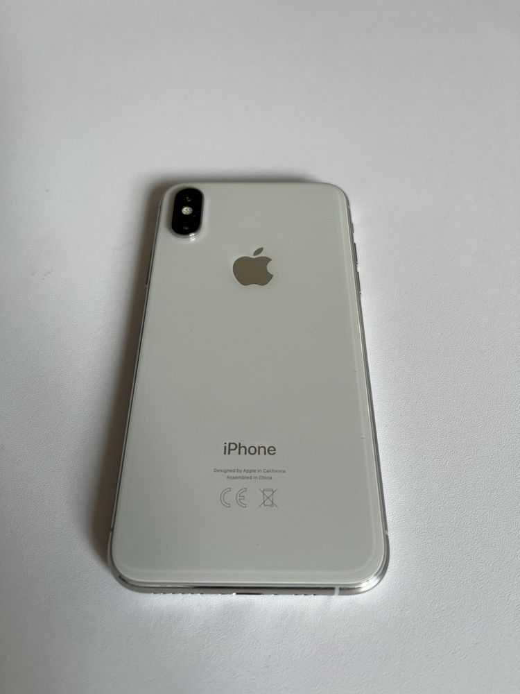 iPhone XS 64GB silver