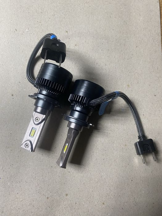 Лед лампи ближньооо світла автомобіля