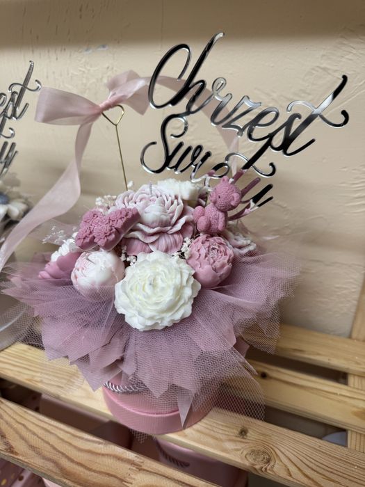 Chrzest Święty. Prezent pamiątka flower box sojowy