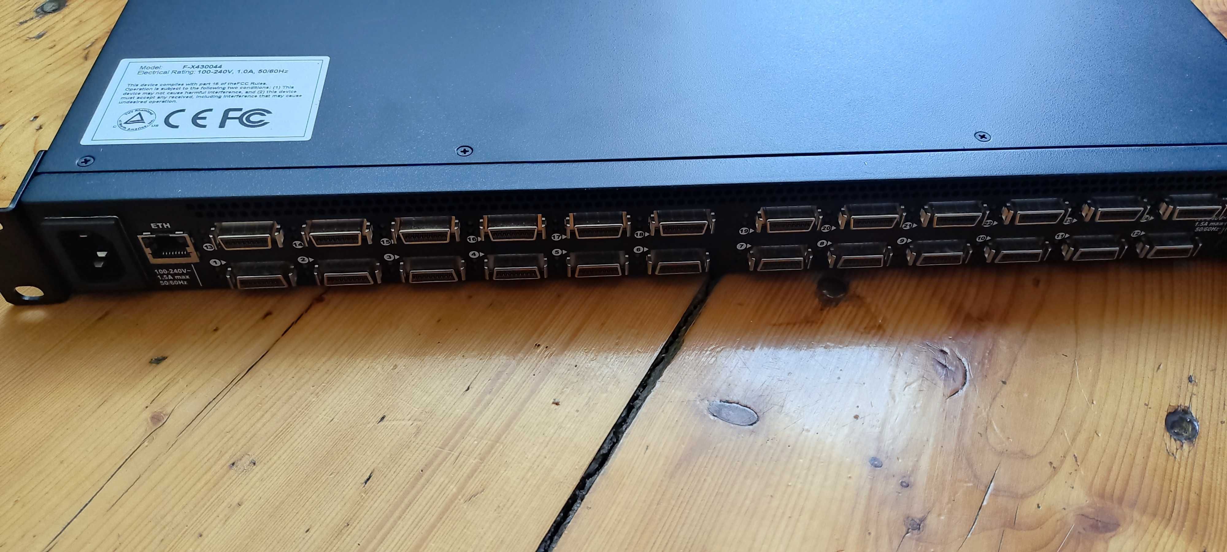 24-Port Infiniband Switch DDR