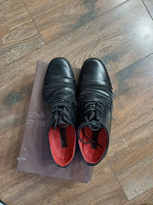 Półbuty skórzane do garnituru eleganckie dla chłopca na komunię r.38