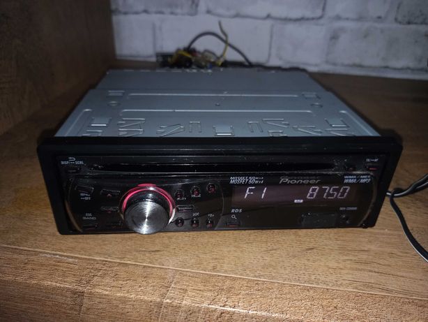 Radio Pioneer DEH-2200UB Aux MP3 USB