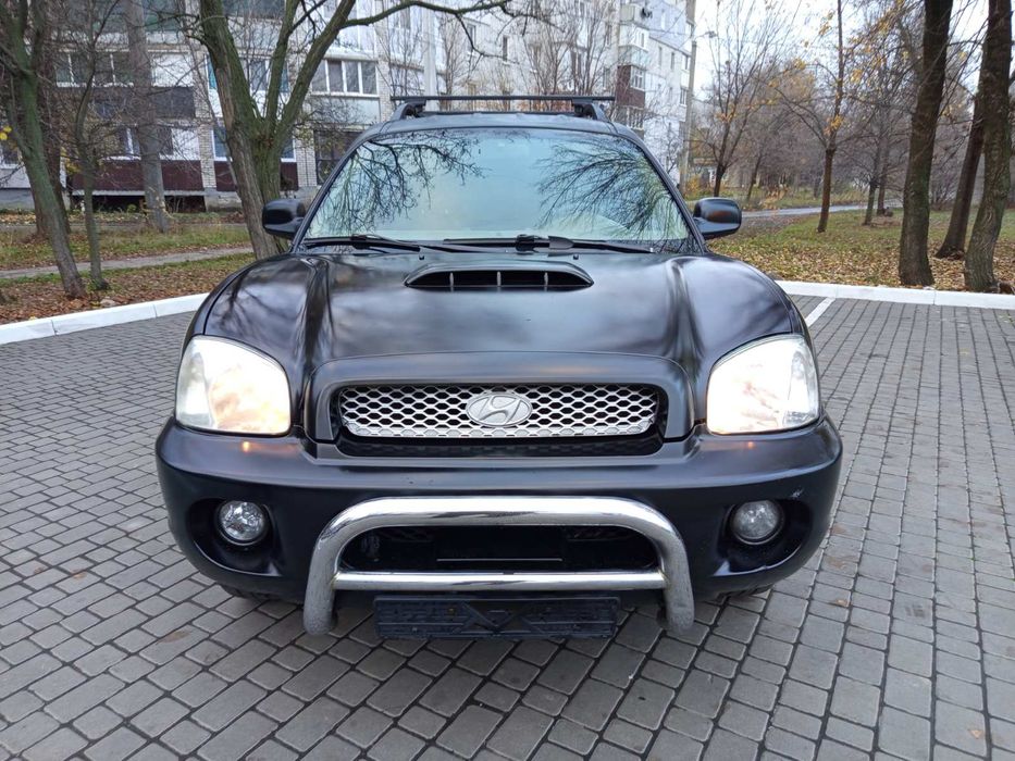 Продам  Hyundai Santa Fe в хорошем состоянии