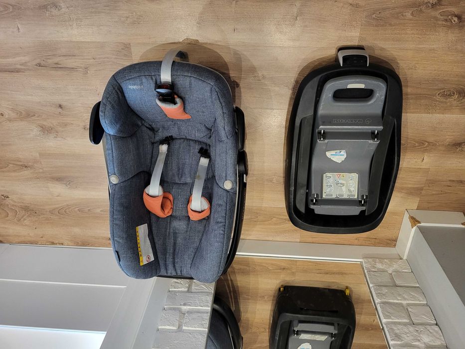 Fotelik Maxi Cosi Pebble + baza Maxi Cosi Famili Fix