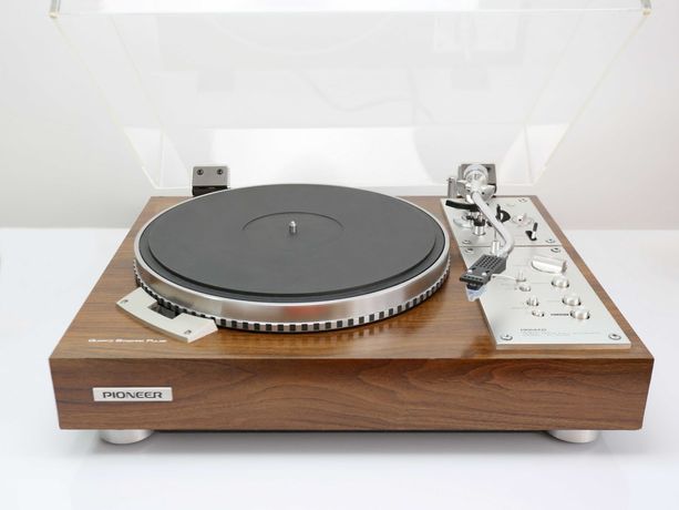 Gramofon Pioneer XL- A700