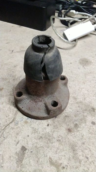 Łącznik napędu koła 126p