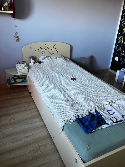 Komplet mebli dla dziewczynki / Meblik