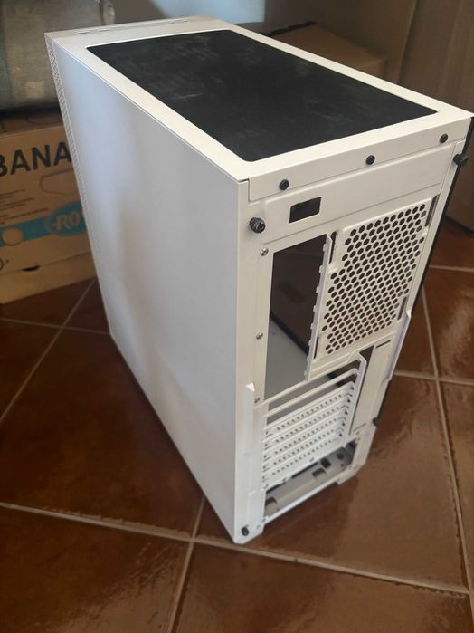 Caixa ATX Lian Li Lancool 205 Branca Vidro Temperado