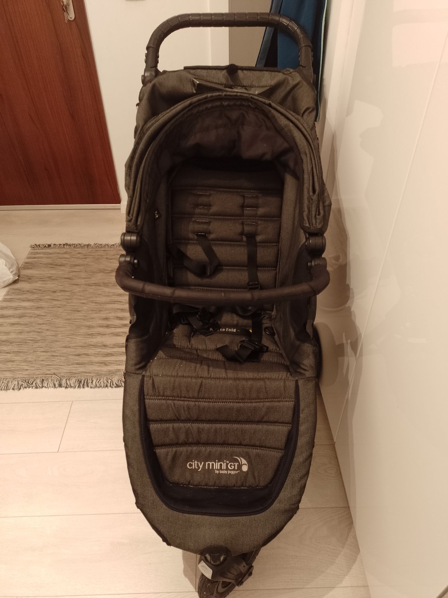 Wózek spacerowy baby jogger