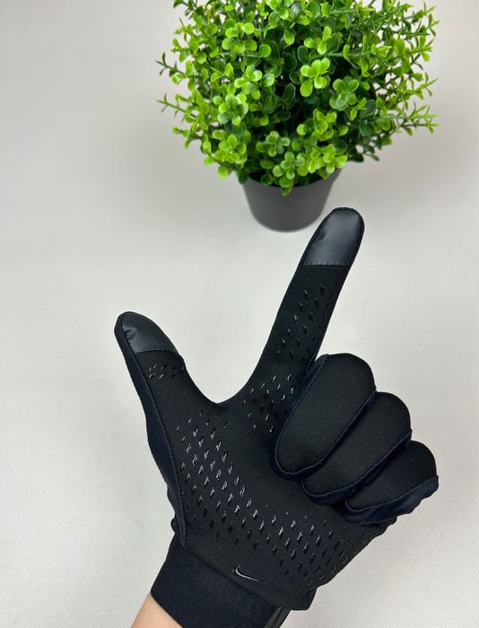 Перчатки Рукавиці Nike Hyperwarm чорні | Рефлективнв рукавиці Найк