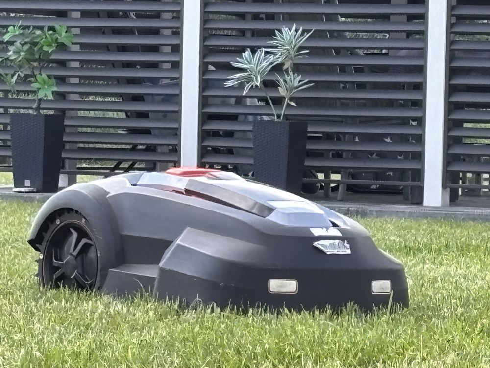 Robot kosxący NAC 1500G2-NG