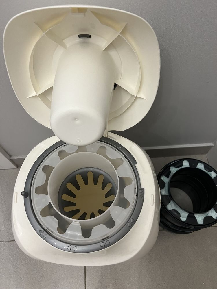 Kosz na pieluchy Tommee Tippee i 3 wklady oryginalne
