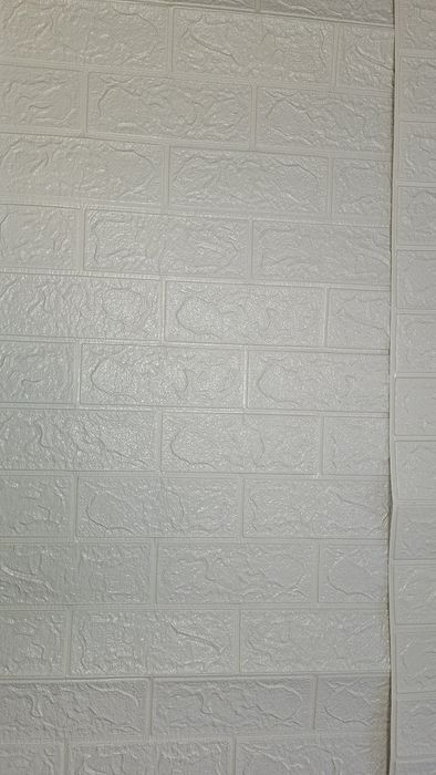 Самоклеюча панель  біла