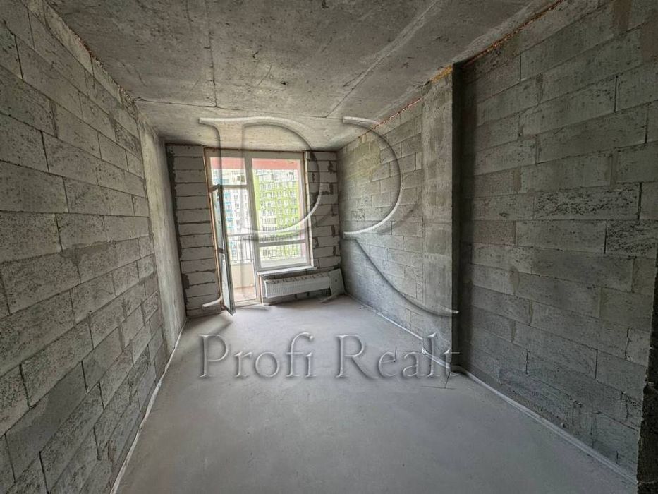 Продаж 3 кімнатна квартира ЖК Каховська/метро Лівобережна/ТРЦ Комод