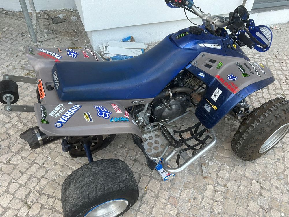 Moto 4 yamaha como nova