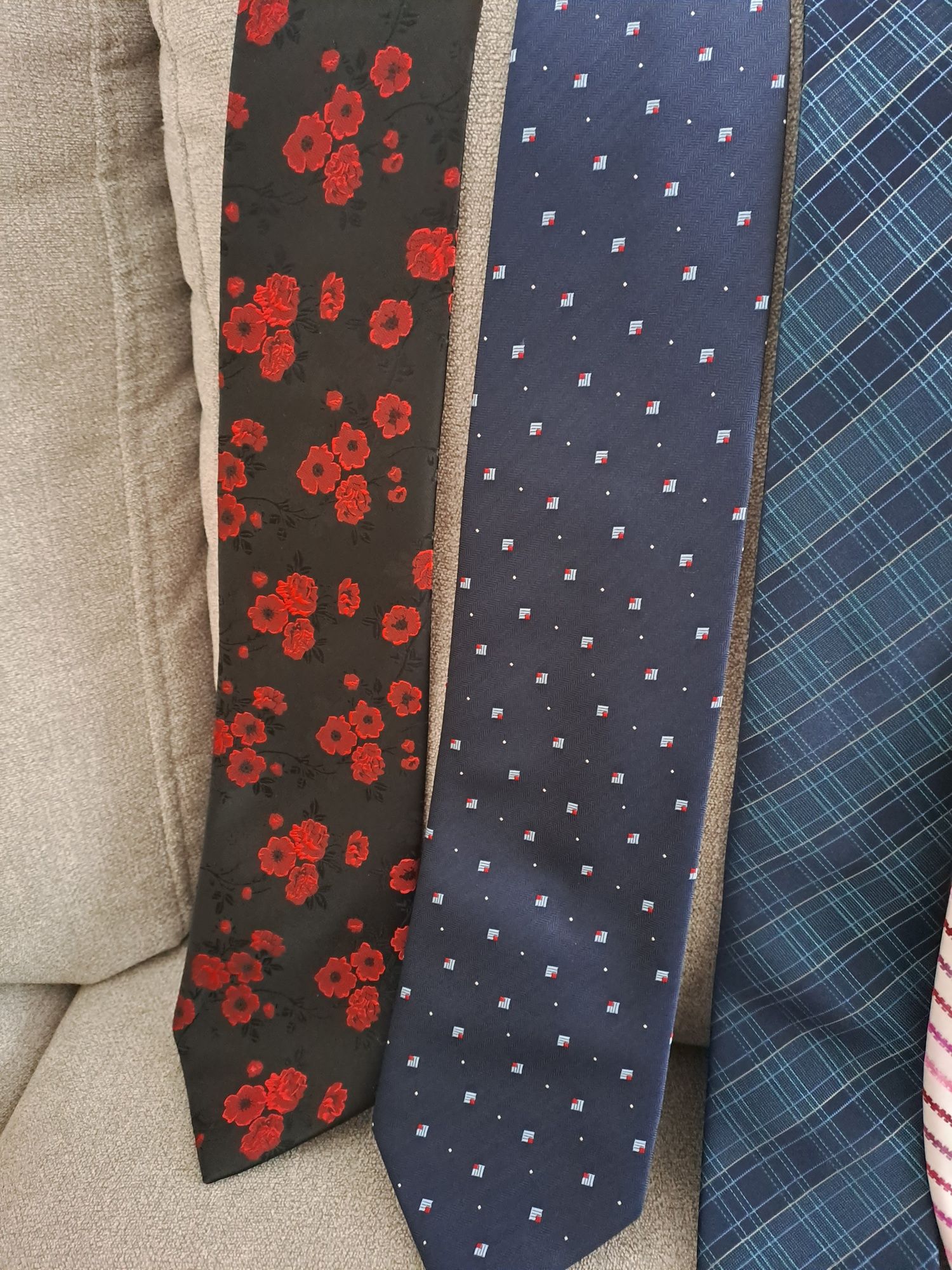 Krawat męski różne