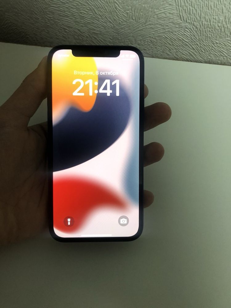 iPhone 12