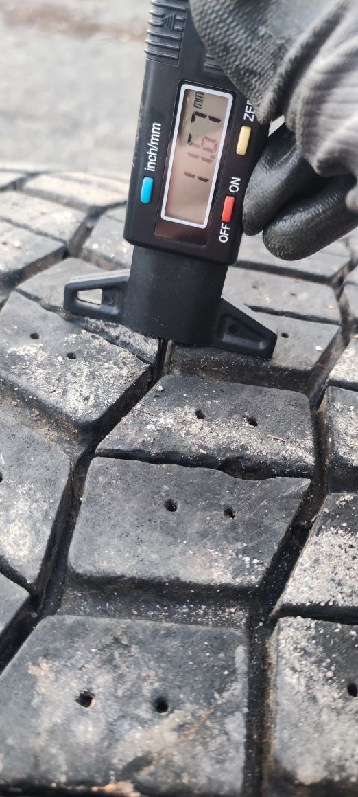 Шина 315/70/22.5 Pneu Laurent (Michelin)i