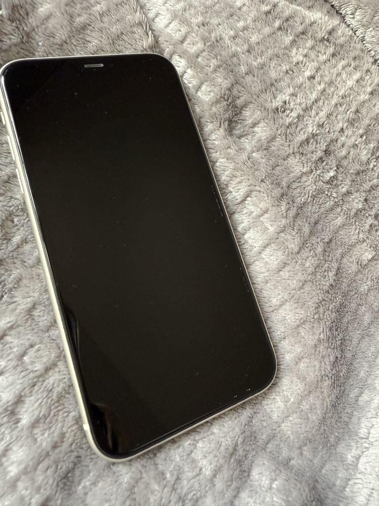 Iphone 11 64 gb bialy