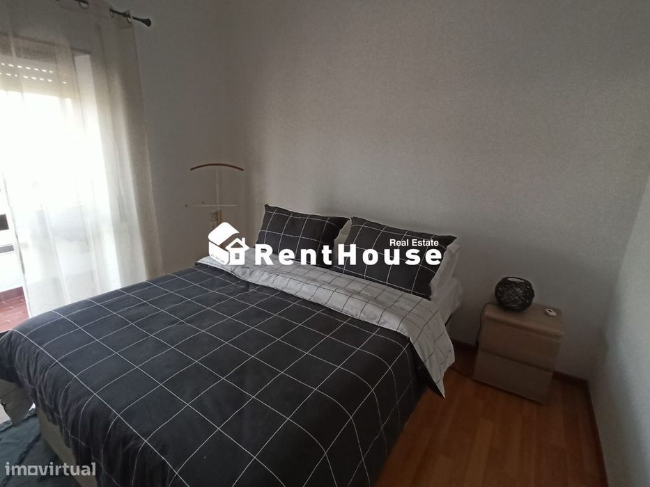 T2 Mobilado - Arrendamento Dezembro A Junho