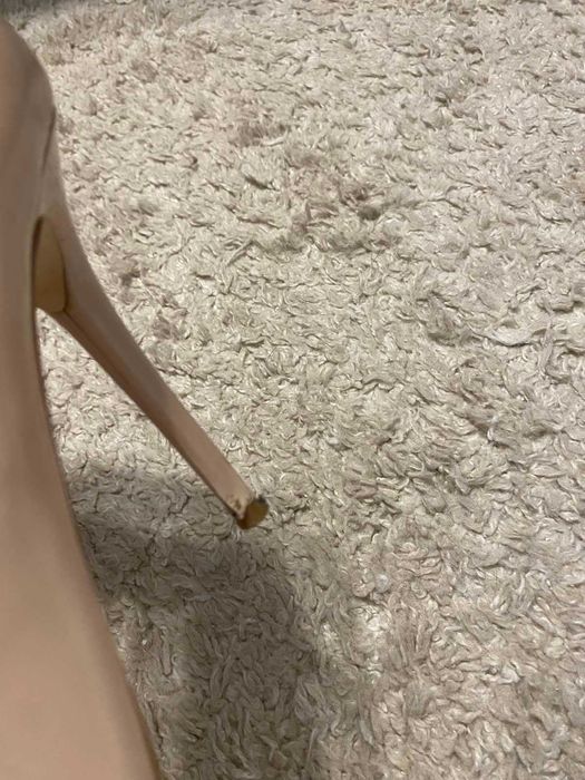 Продам туфли нюд. цвета