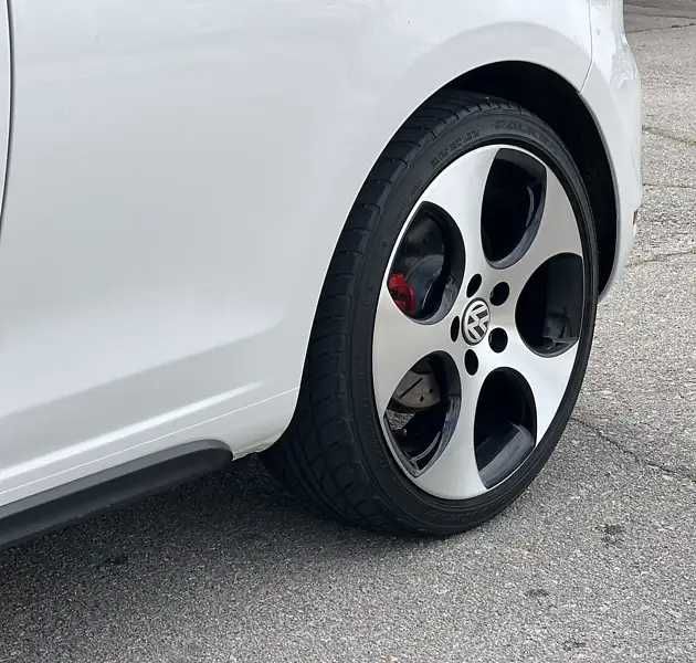 Продам Volkswagen GTI 2012 год