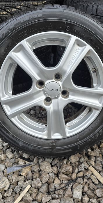 4x Koła Toyota 175 65 R15 Felgi 4x100 ET 39