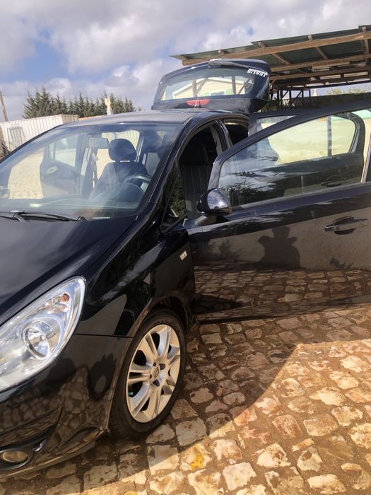 Opel corsa 2007 .